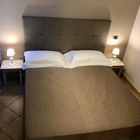 De Nittis Panzió 4*